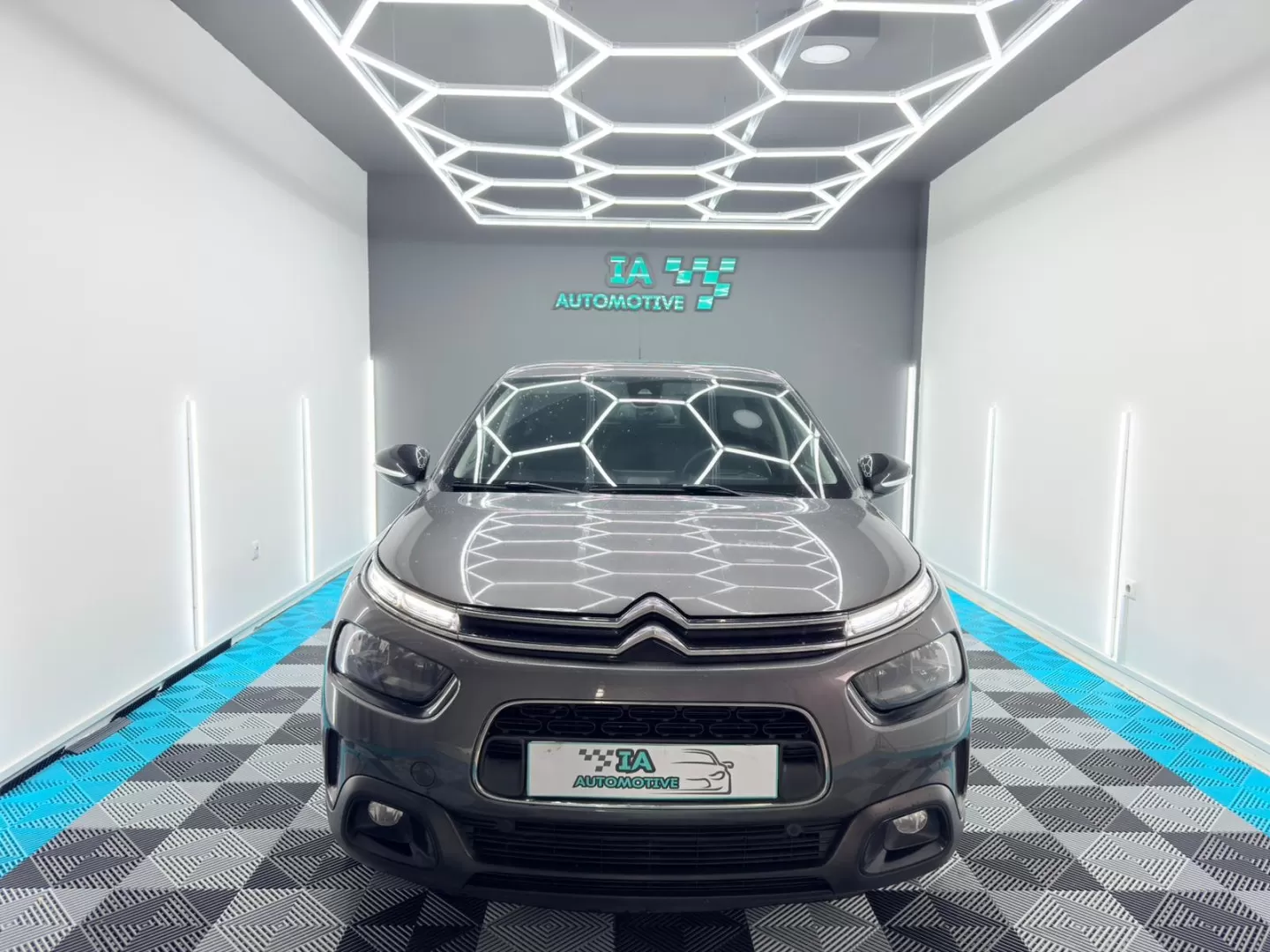 Citroën C4 Cactus 1.2 PureTech Feel EAT6 - foto 2