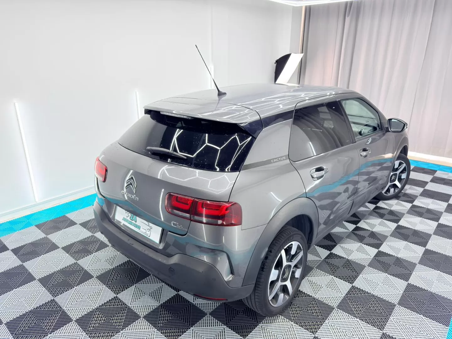 Citroën C4 Cactus 1.2 PureTech Feel EAT6 - foto 8