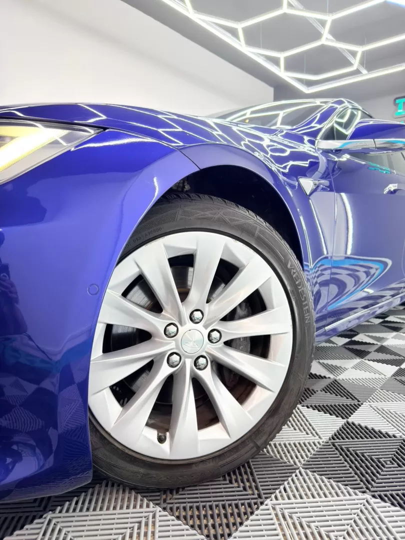 Tesla Model S 75 - foto 3