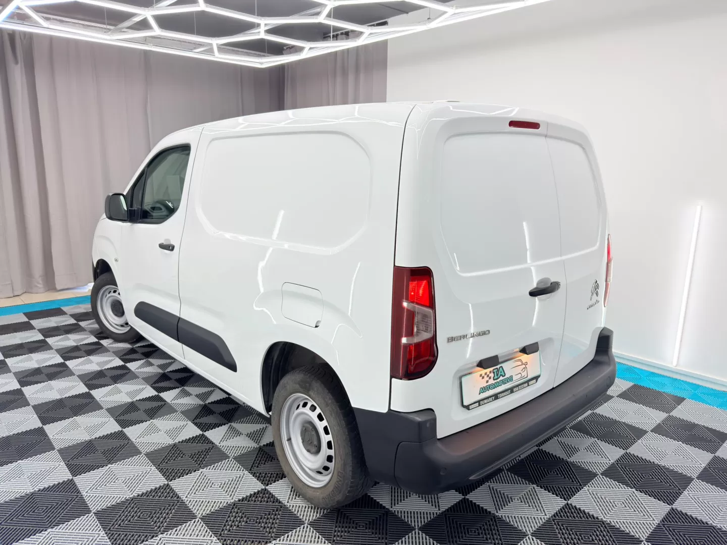 Citroën  Berlingo 1.5 Blue-HDi Club M! - foto 5