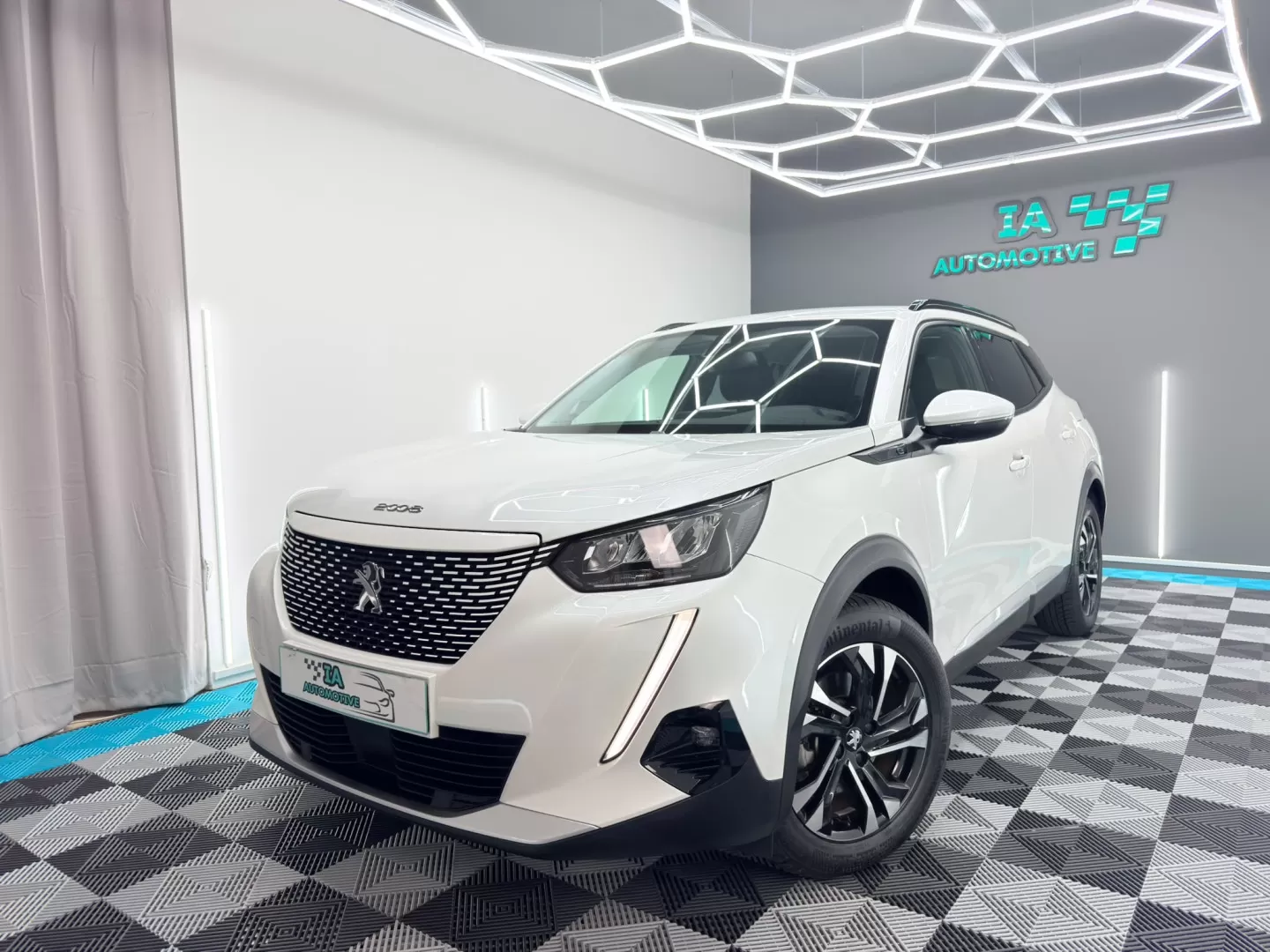 Peugeot e-2008 50 kWh Allure