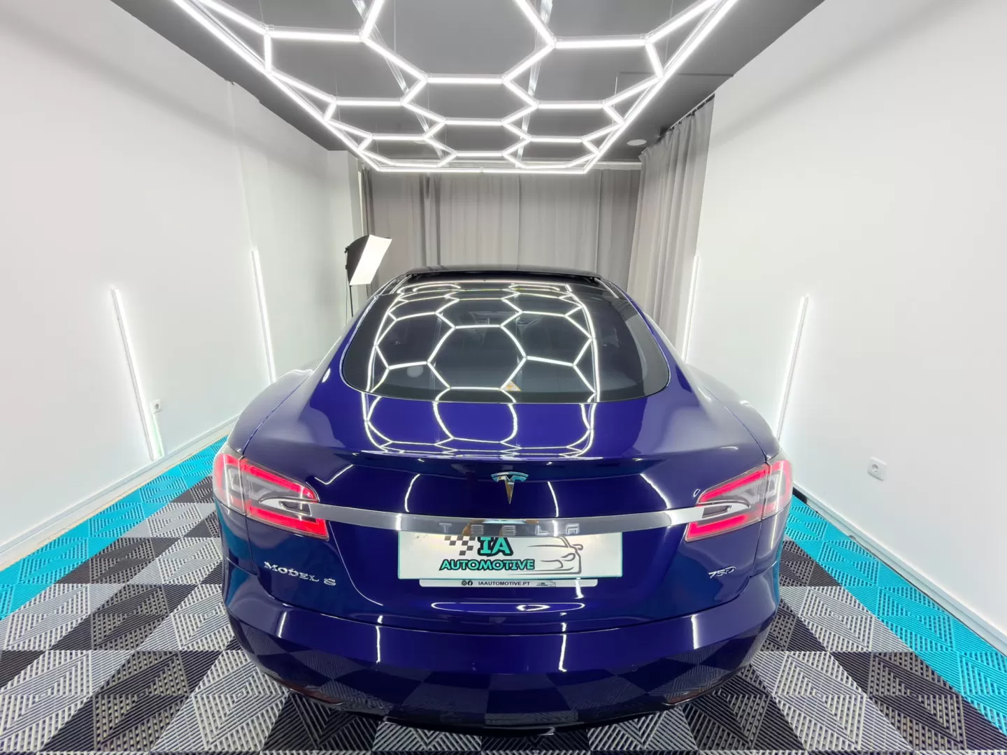Tesla Model S 75 - foto 7