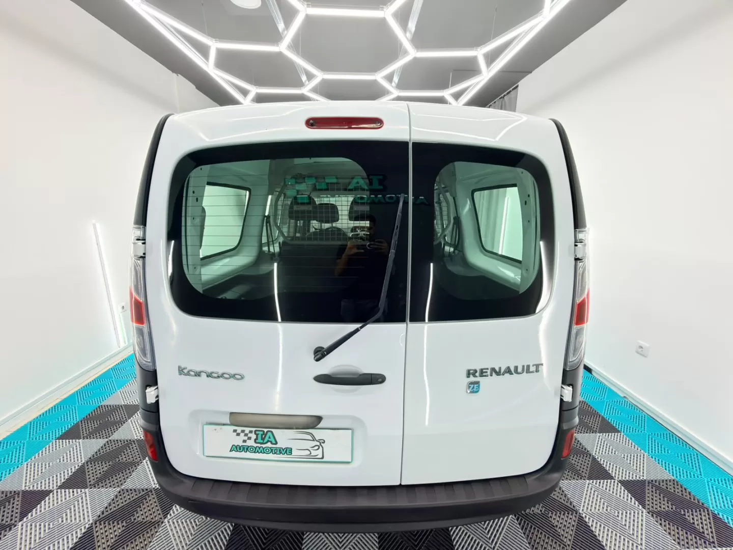 Renault  Kangoo Express Z.E 22kw 5 Lugares - foto 7