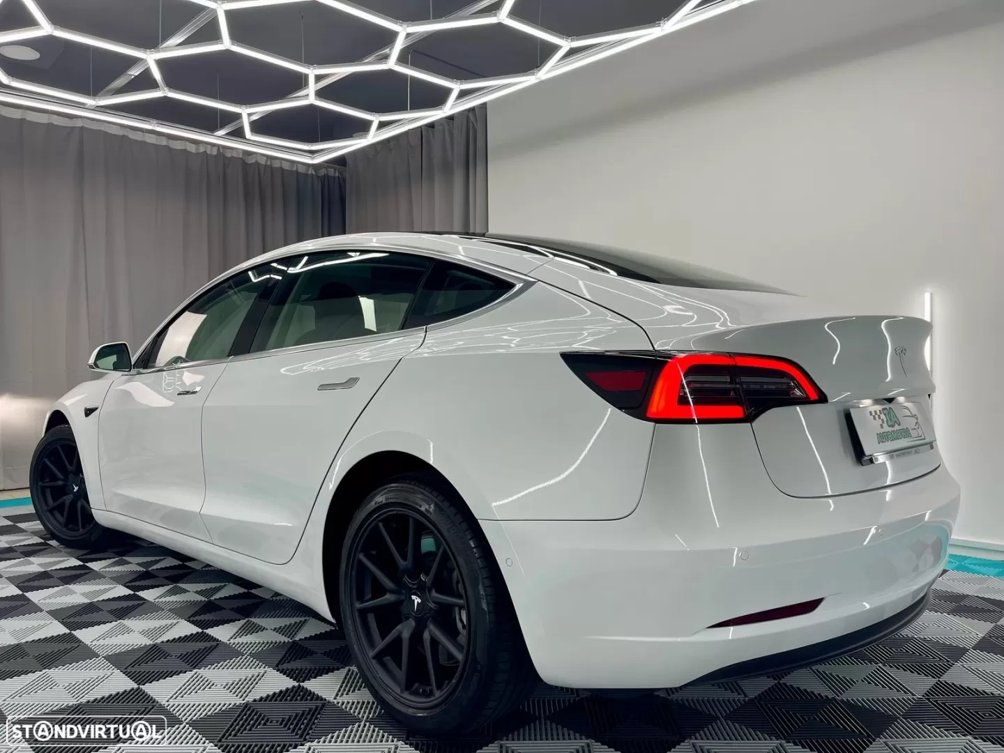 Tesla Model 3 Standard Range Plus RWD - foto 5