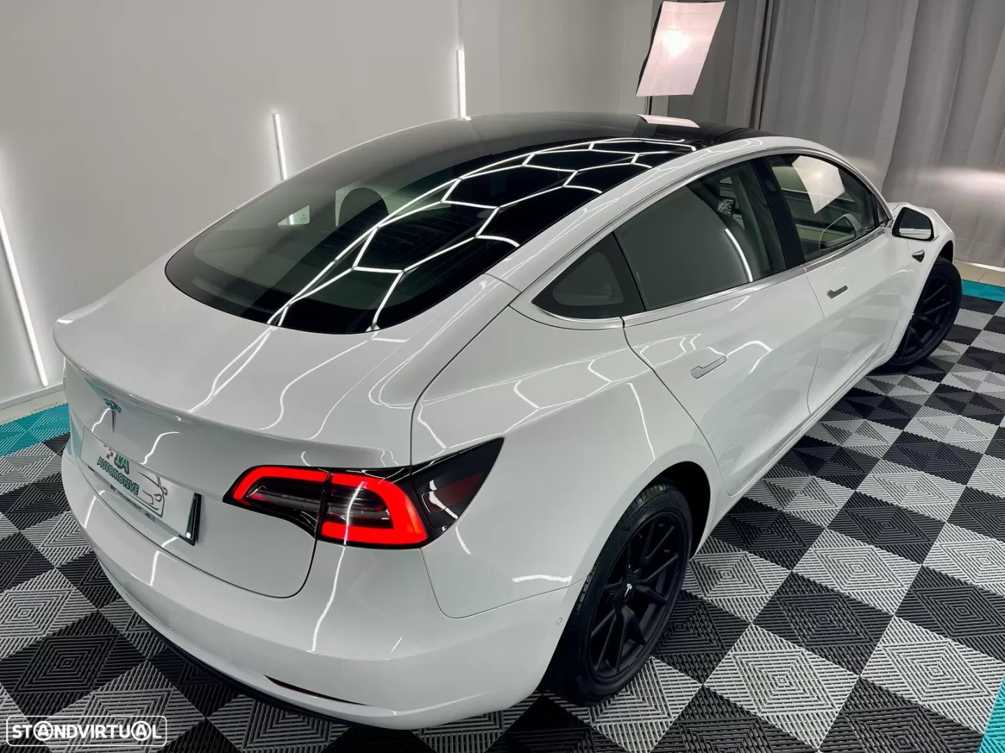 Tesla Model 3 Standard Range Plus RWD - foto 7