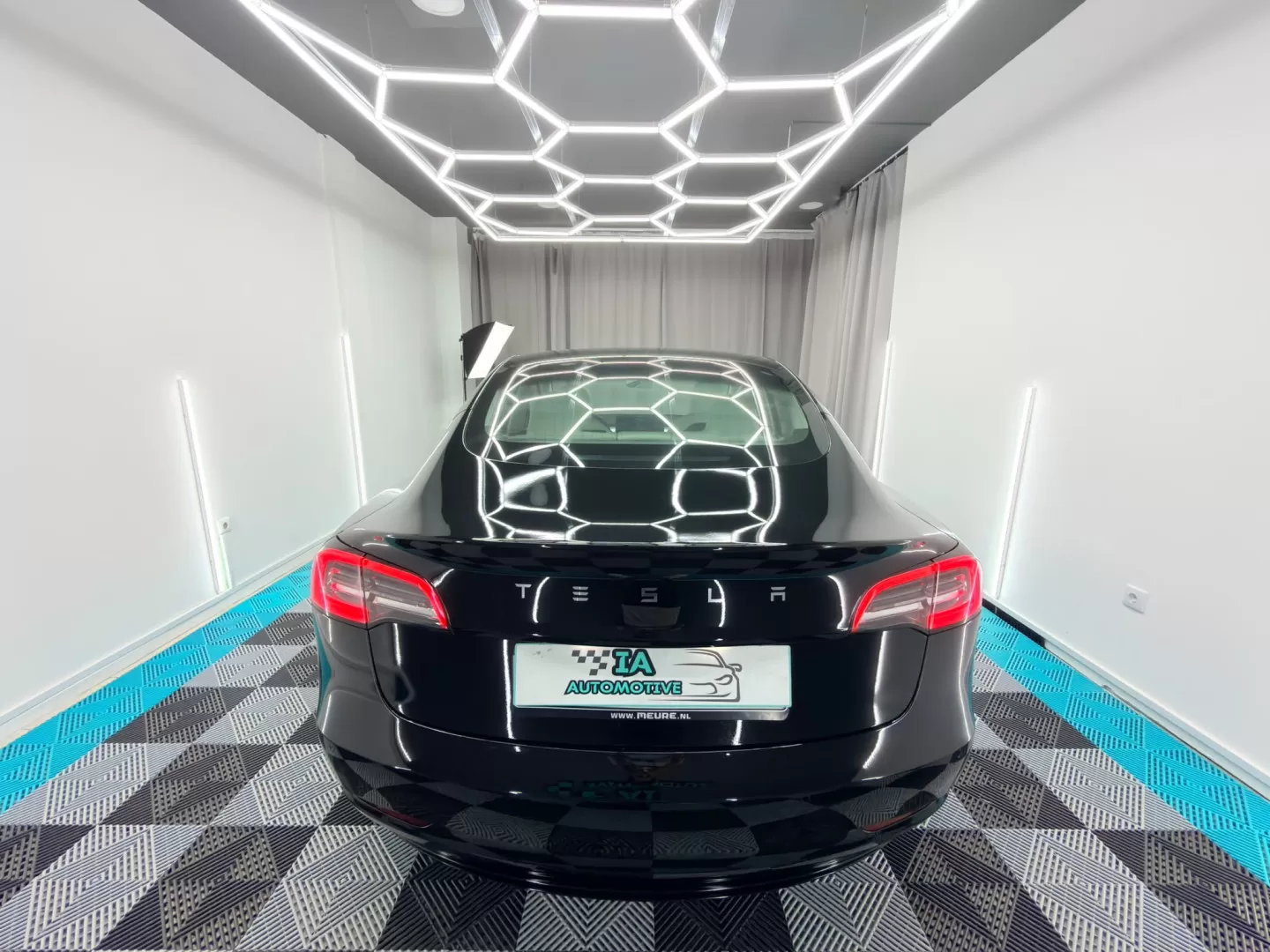 Tesla Model 3 Standard RWD Plus - foto 7
