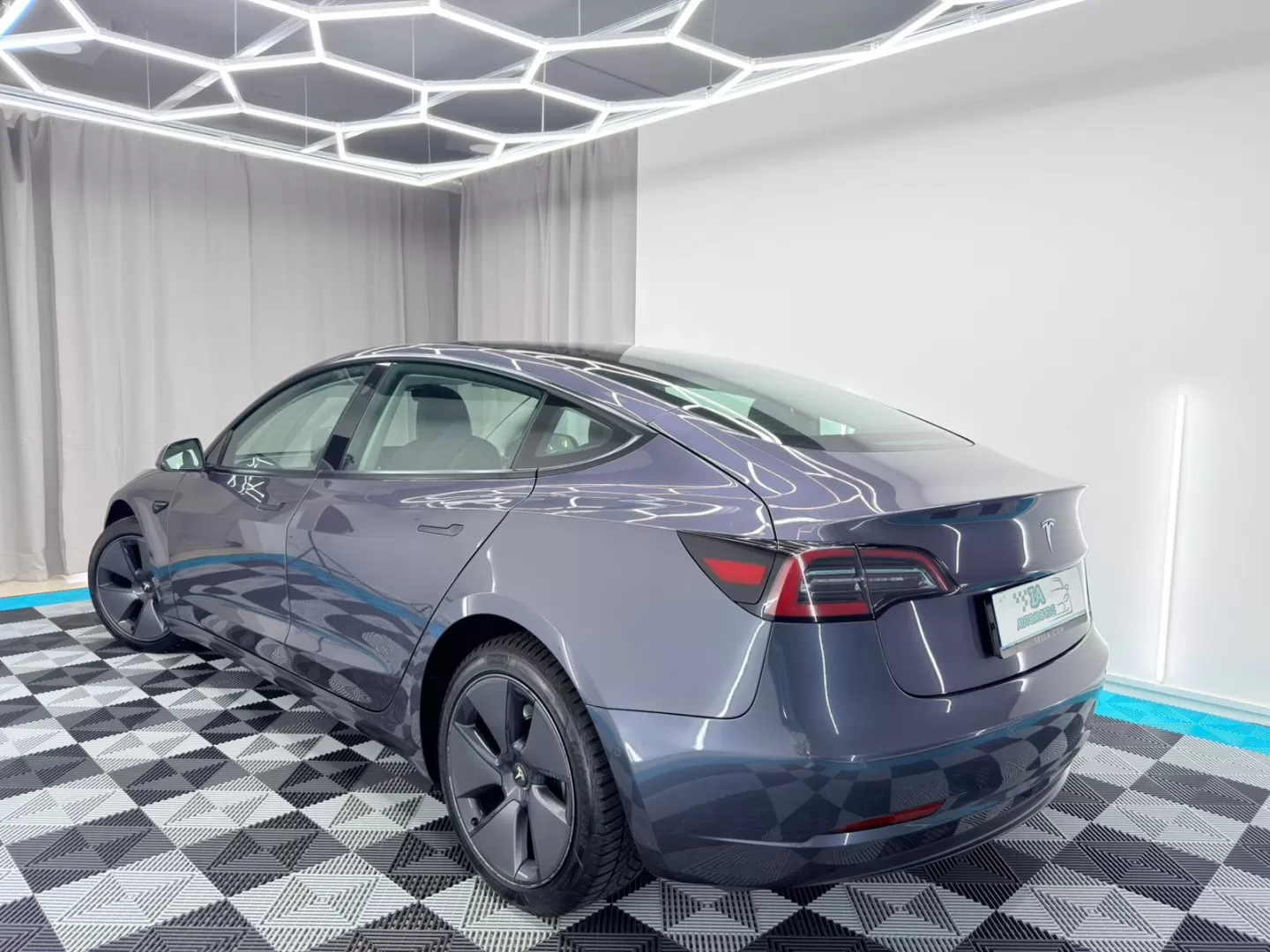 Tesla Model 3 Standard Range Plus RWD - foto 5