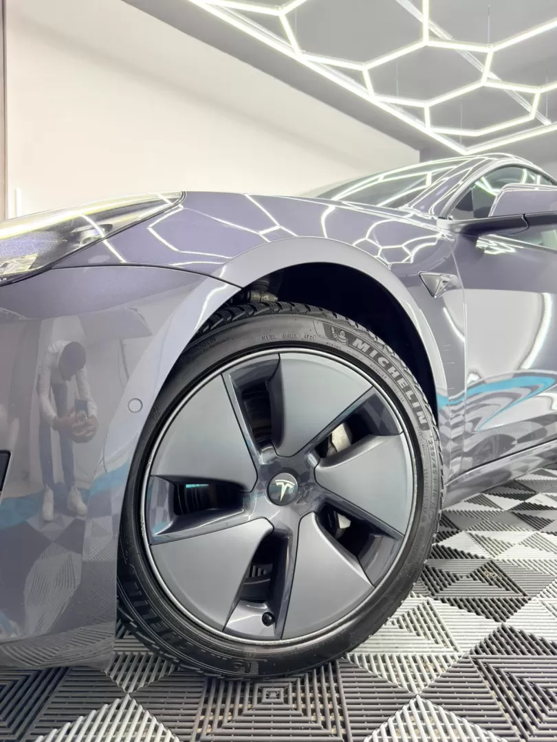 Tesla Model 3 Standard Range Plus RWD - foto 3