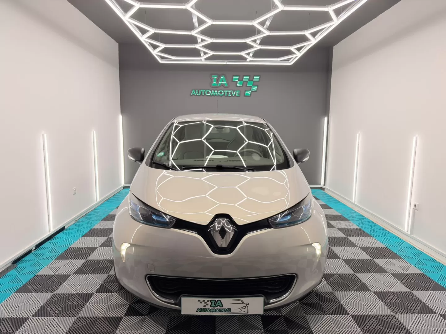 Renault Zoe (c/ Bateria) 41 kwh Life - foto 2