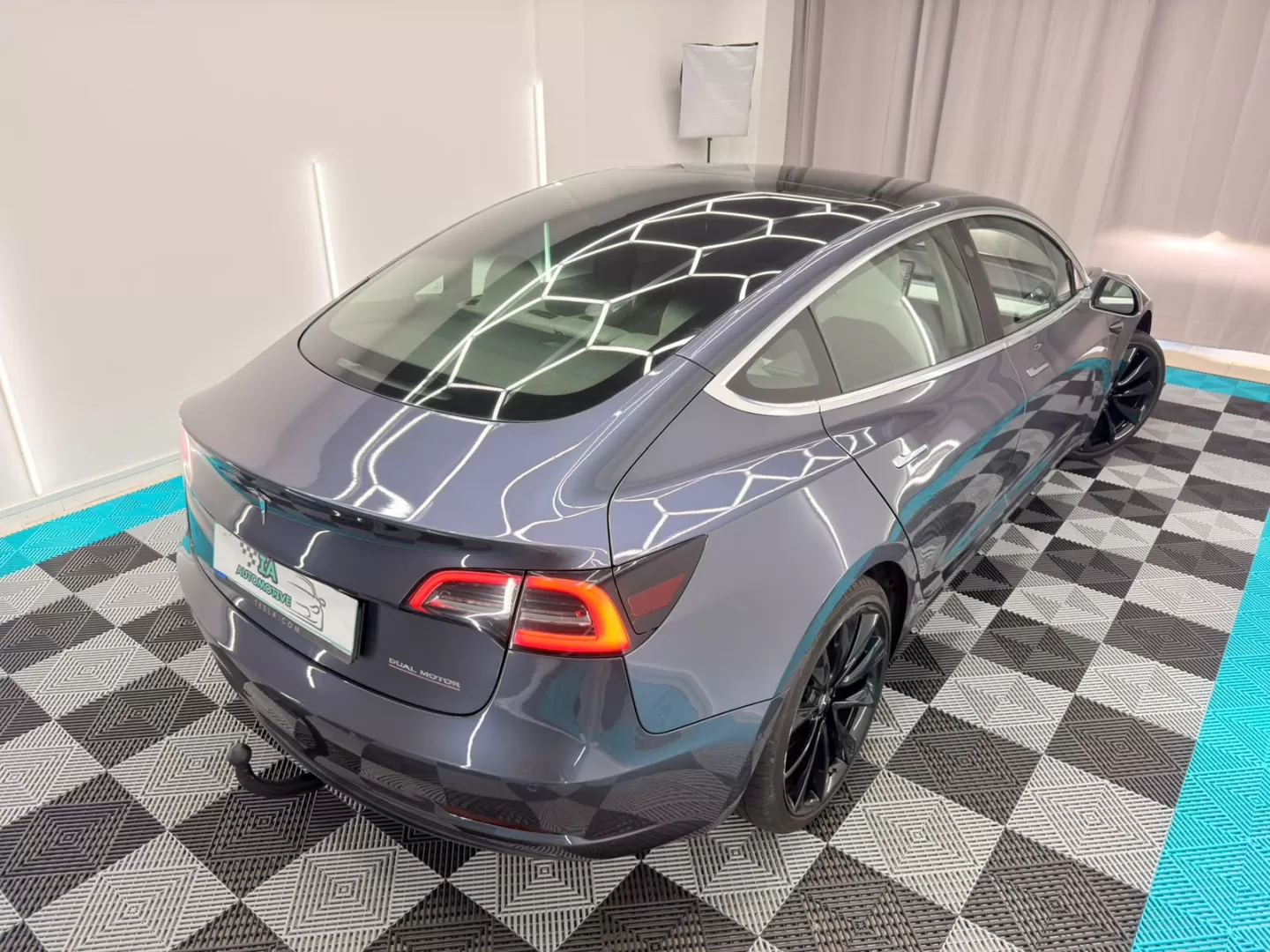 Tesla Model 3 Performance Dual Motor AWD - foto 8