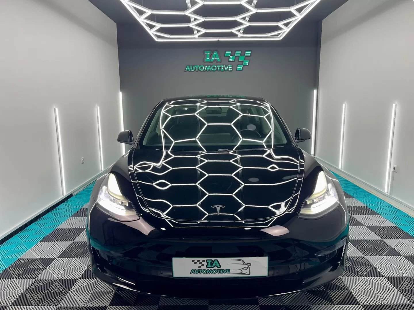 Tesla Model 3 Long-Range RWD - foto 2
