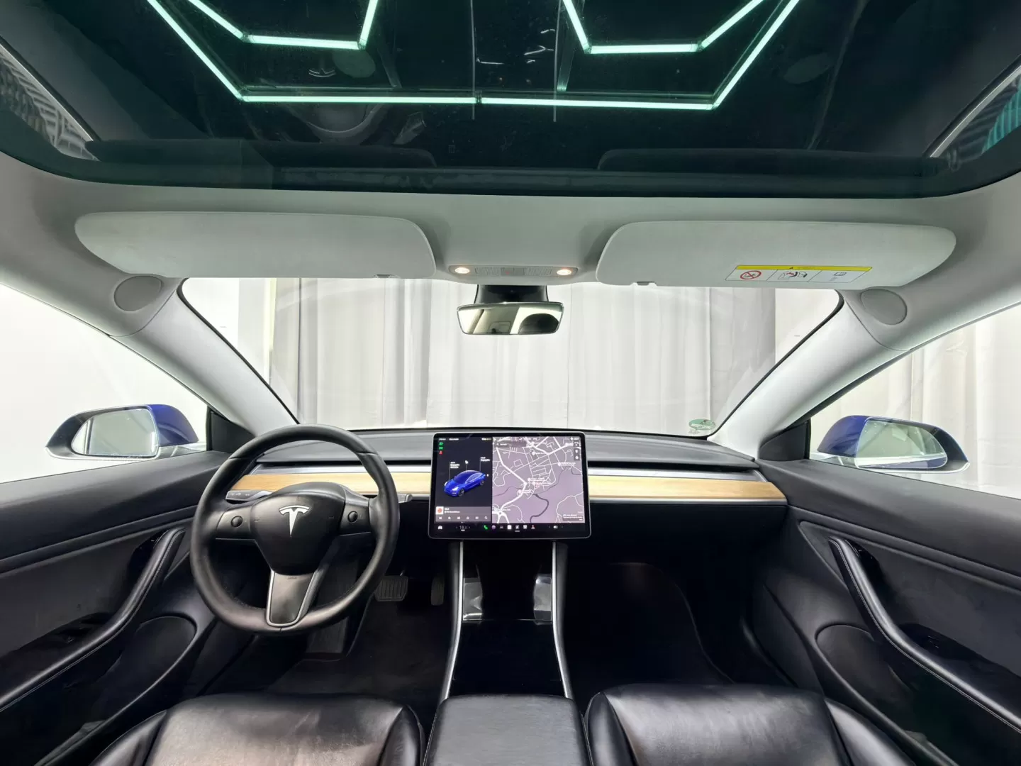 Tesla Model 3 Long-Range Dual Motor AWD - foto 8