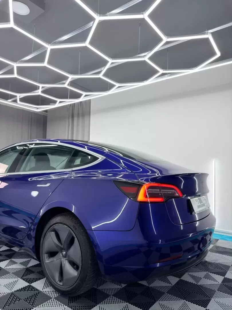 Tesla Model 3 Long-Range Dual Motor AWD - foto 6