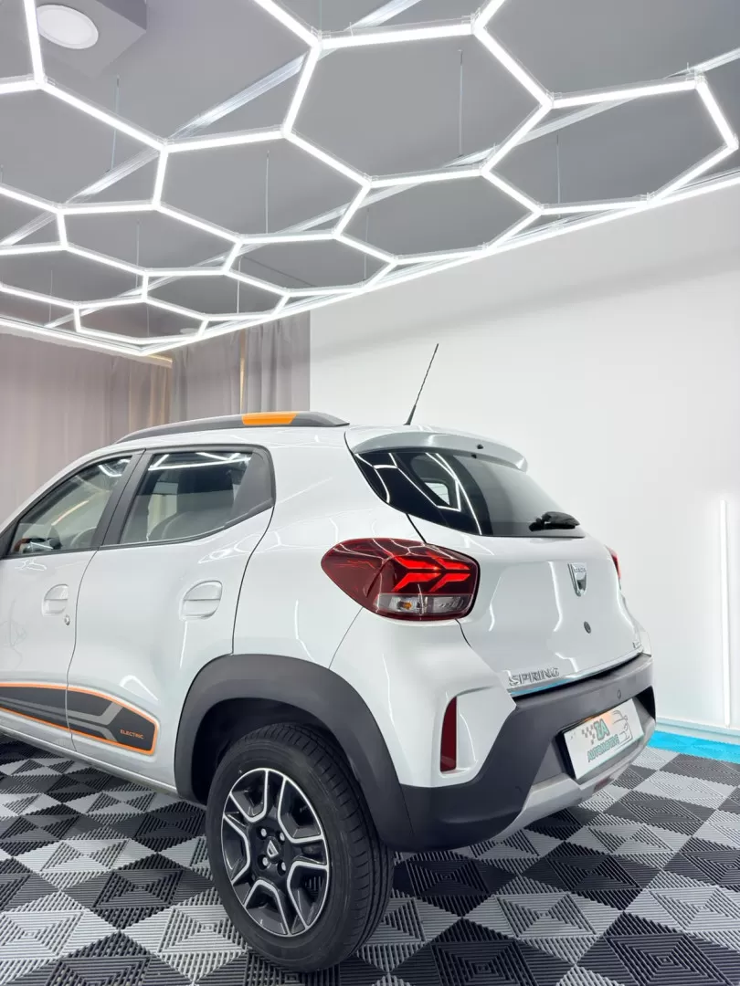 Dacia Spring Electric 45 Comfort Plus - foto 6