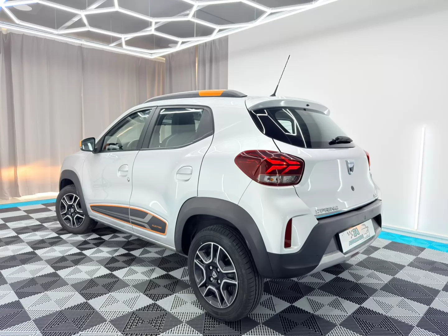 Dacia Spring Electric 45 Comfort Plus - foto 5