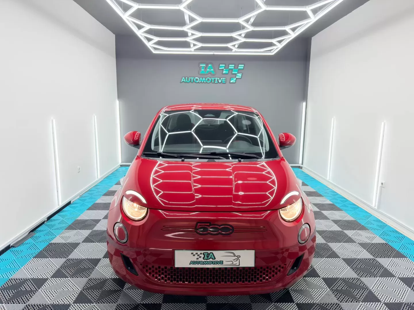Fiat 500e 23,8kWh Red edition - foto 2