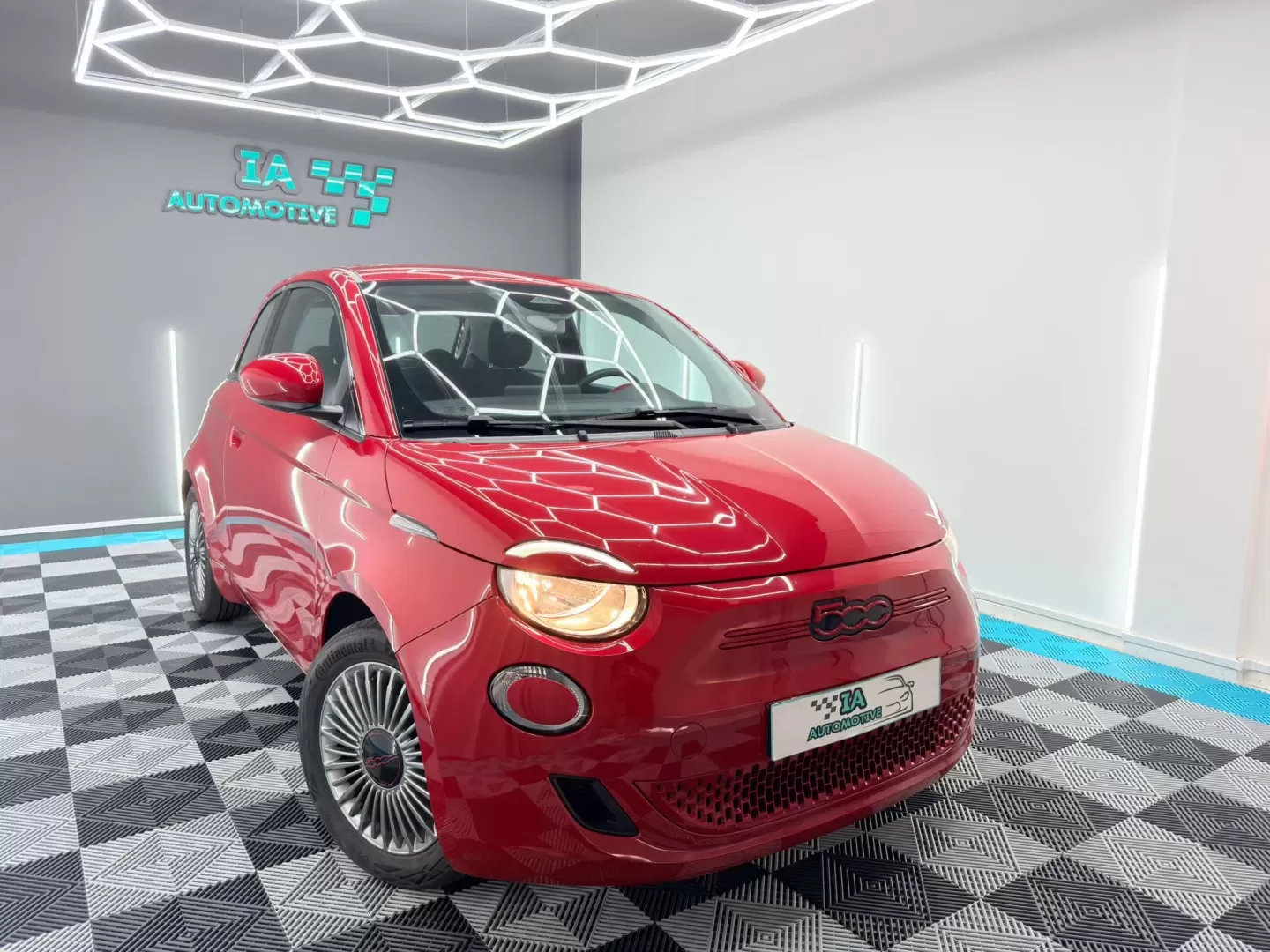 Fiat 500e 23,8kWh Red edition - foto 4