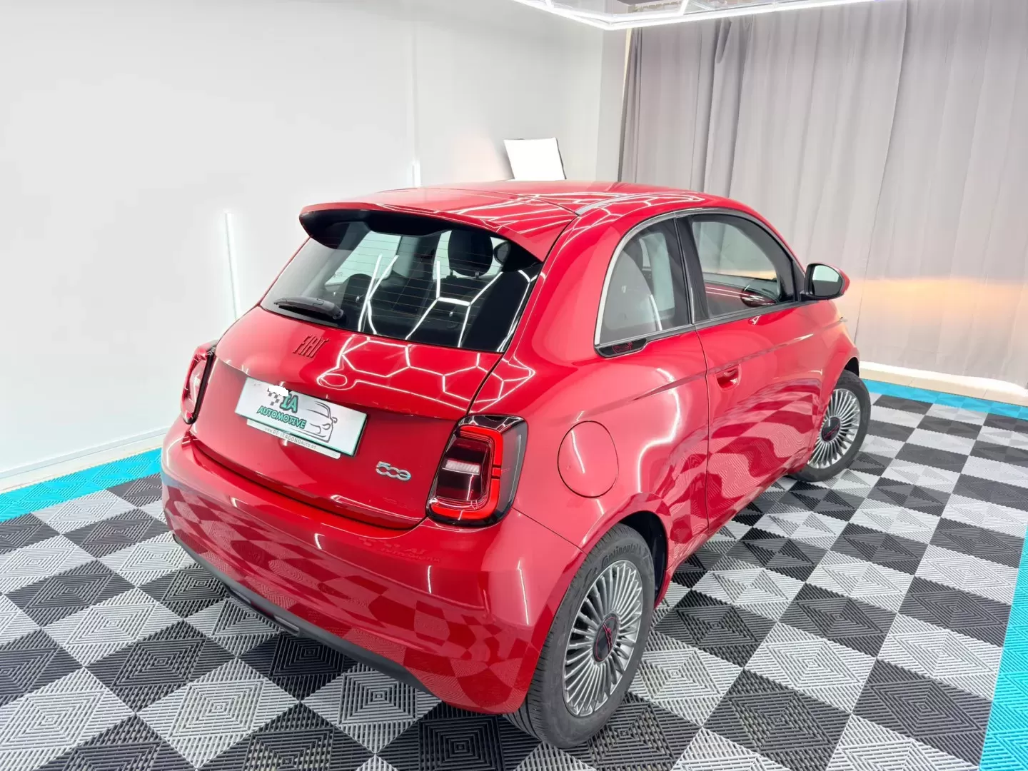 Fiat 500e 23,8kWh Red edition - foto 8