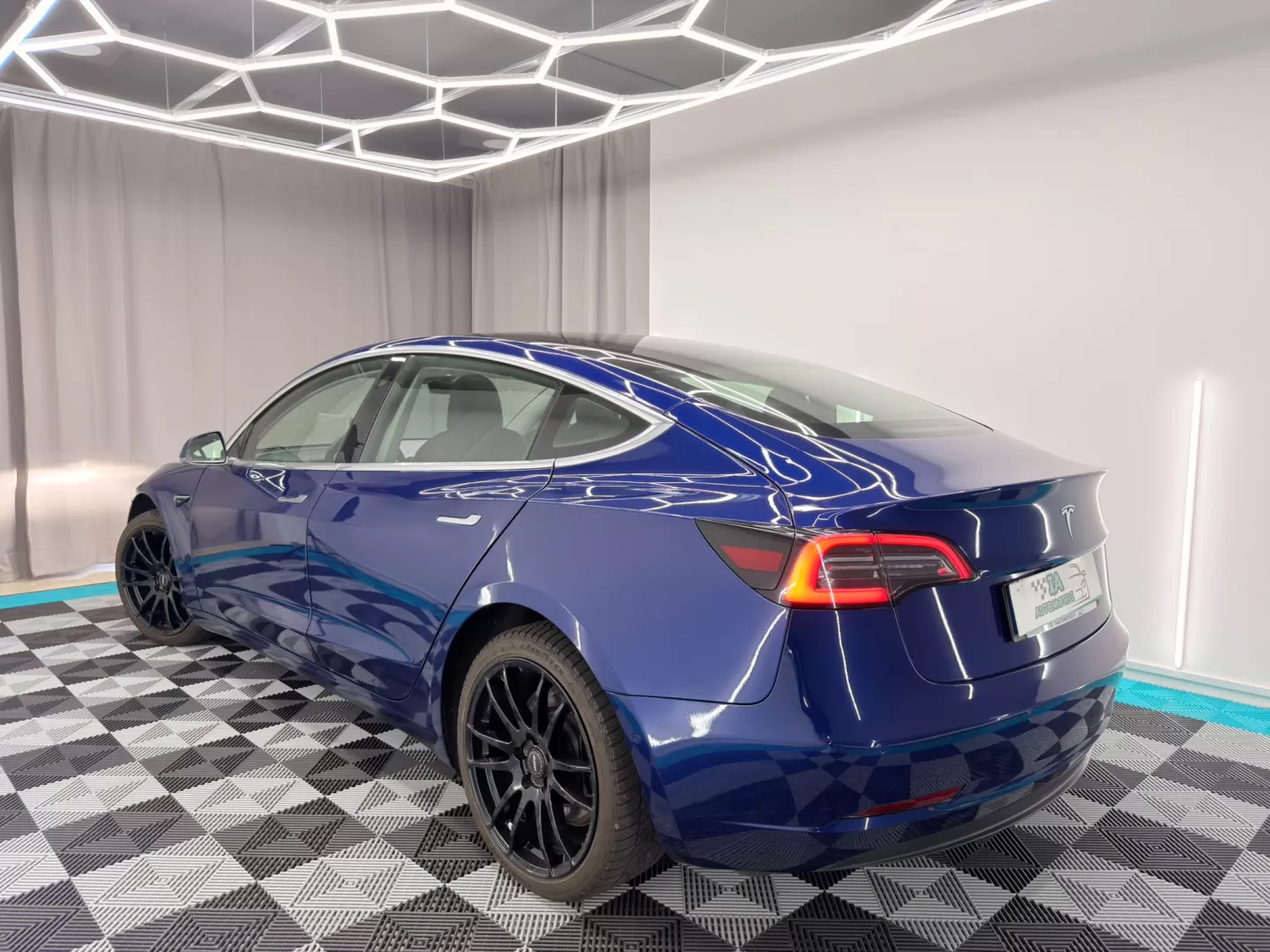 Tesla Model 3 Standard Plus RWD - foto 5