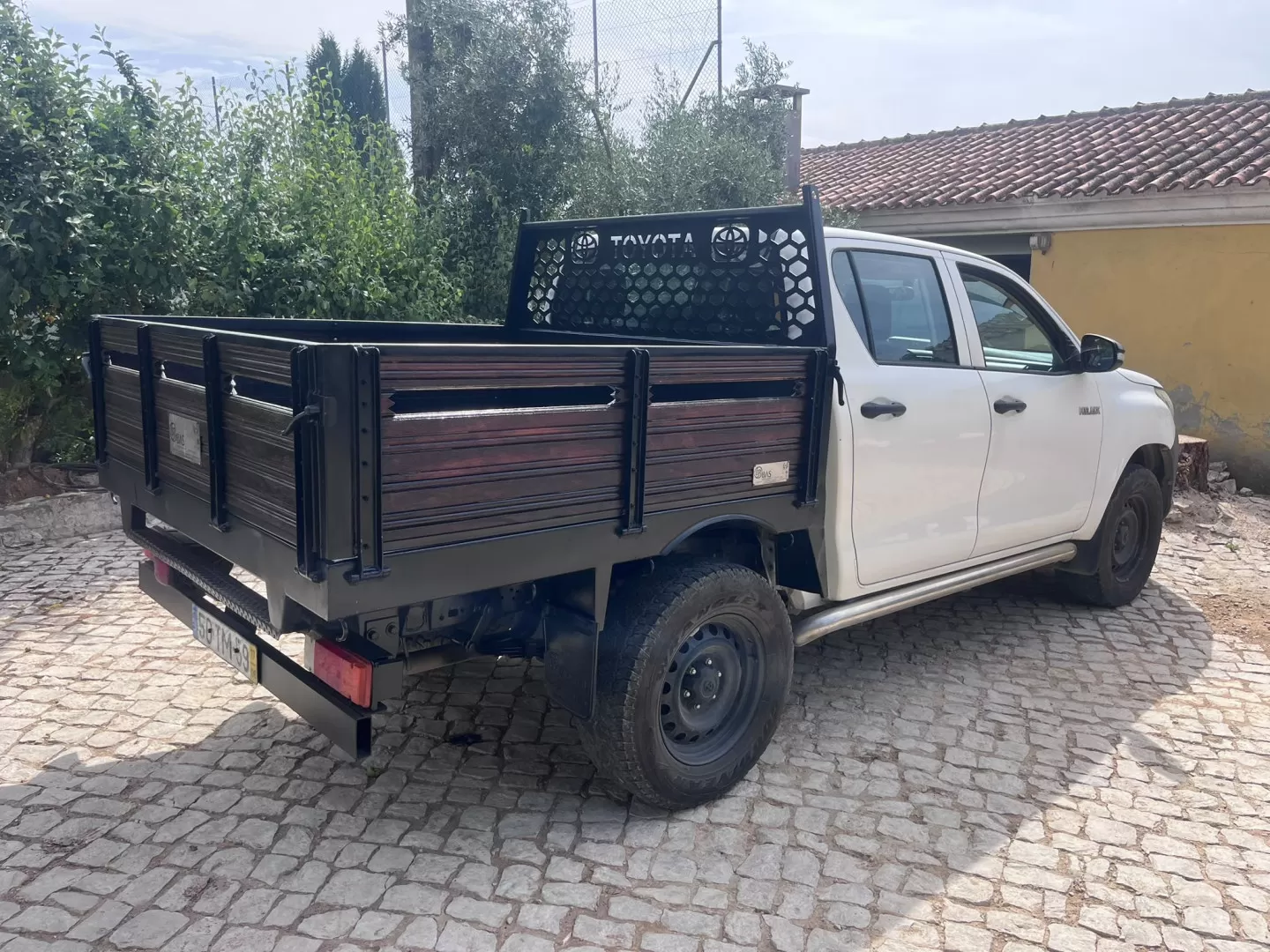 Toyota  HILUX 2.4 D-4D 4WD CD CHV - foto 2