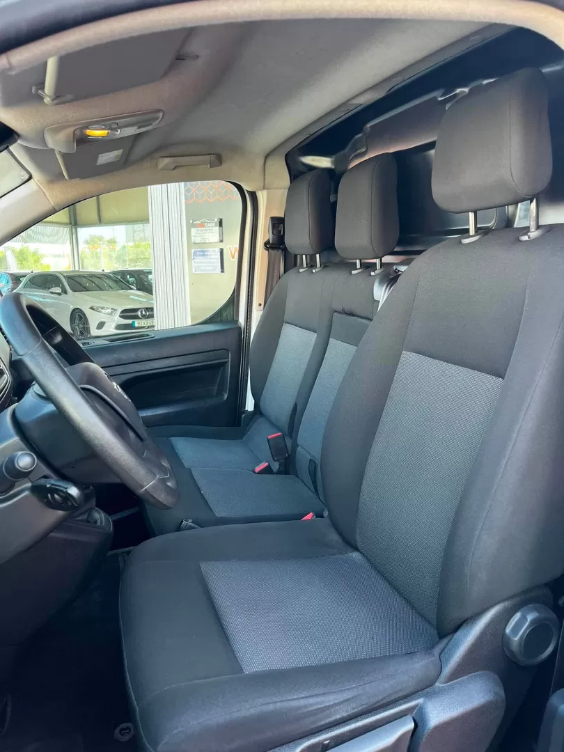 Opel   VIVARO 1.5 CDTi L2H1 - foto 4