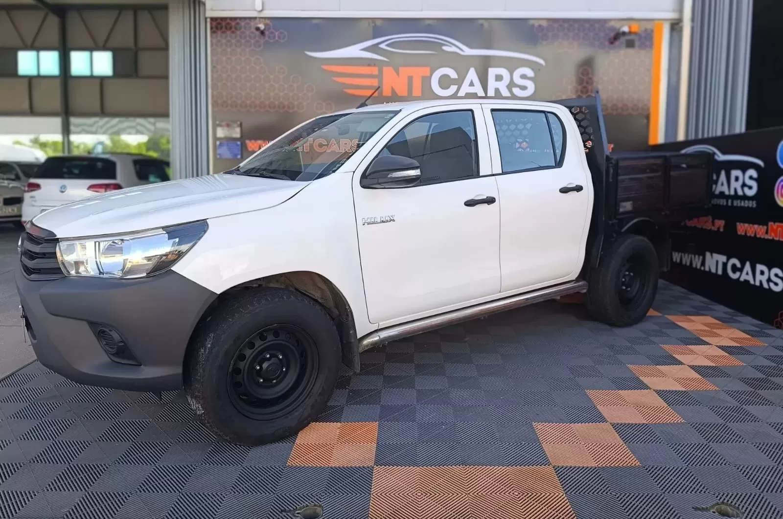 Toyota Hilux  2.4 D-4D 4WD CD CHV