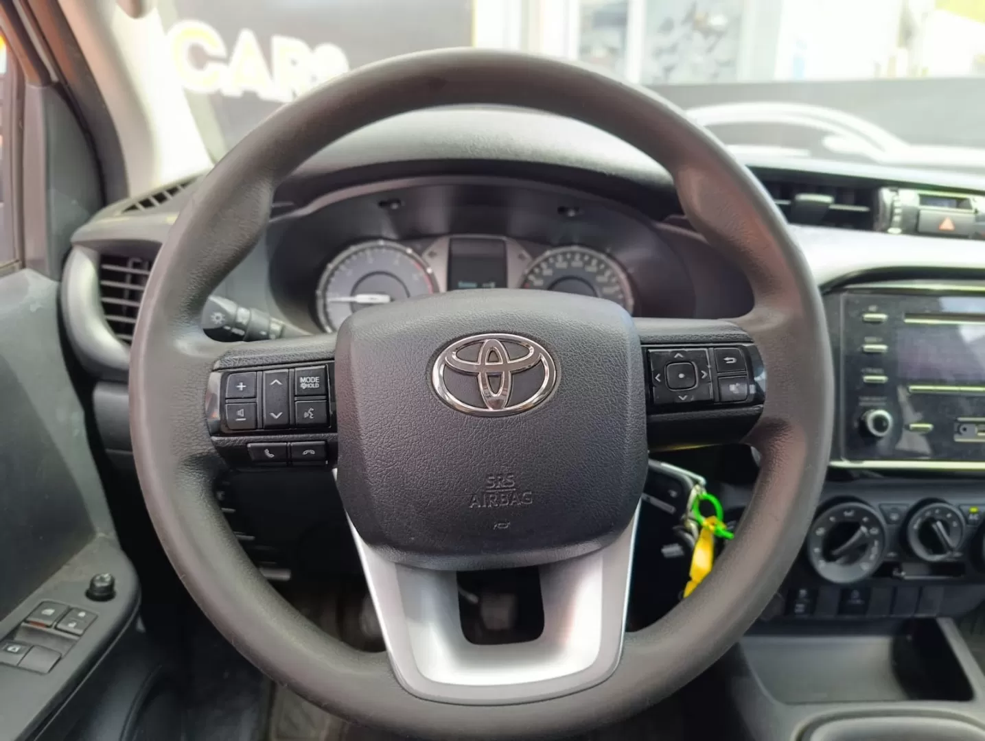 Toyota  HILUX 2.4 D-4D 4WD CE CH 3L - foto 7