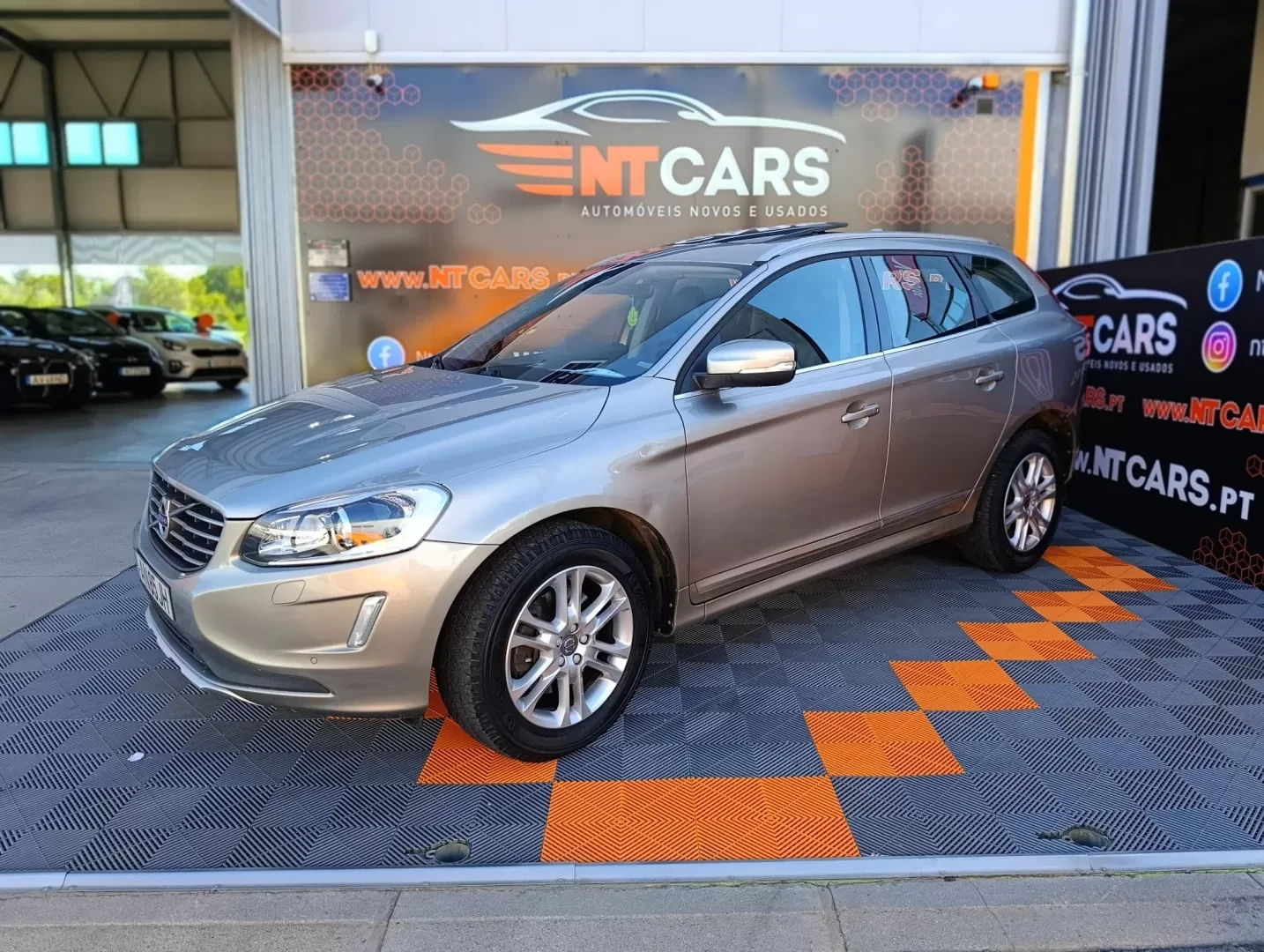 Volvo XC 60 2.0 D4 Momentum Geartronic