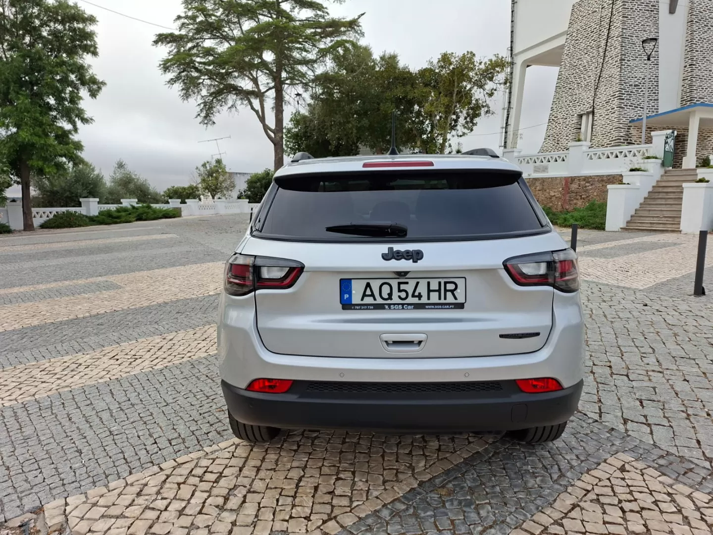Jeep Compass 1.6 MultiJet Night Eagle - foto 5