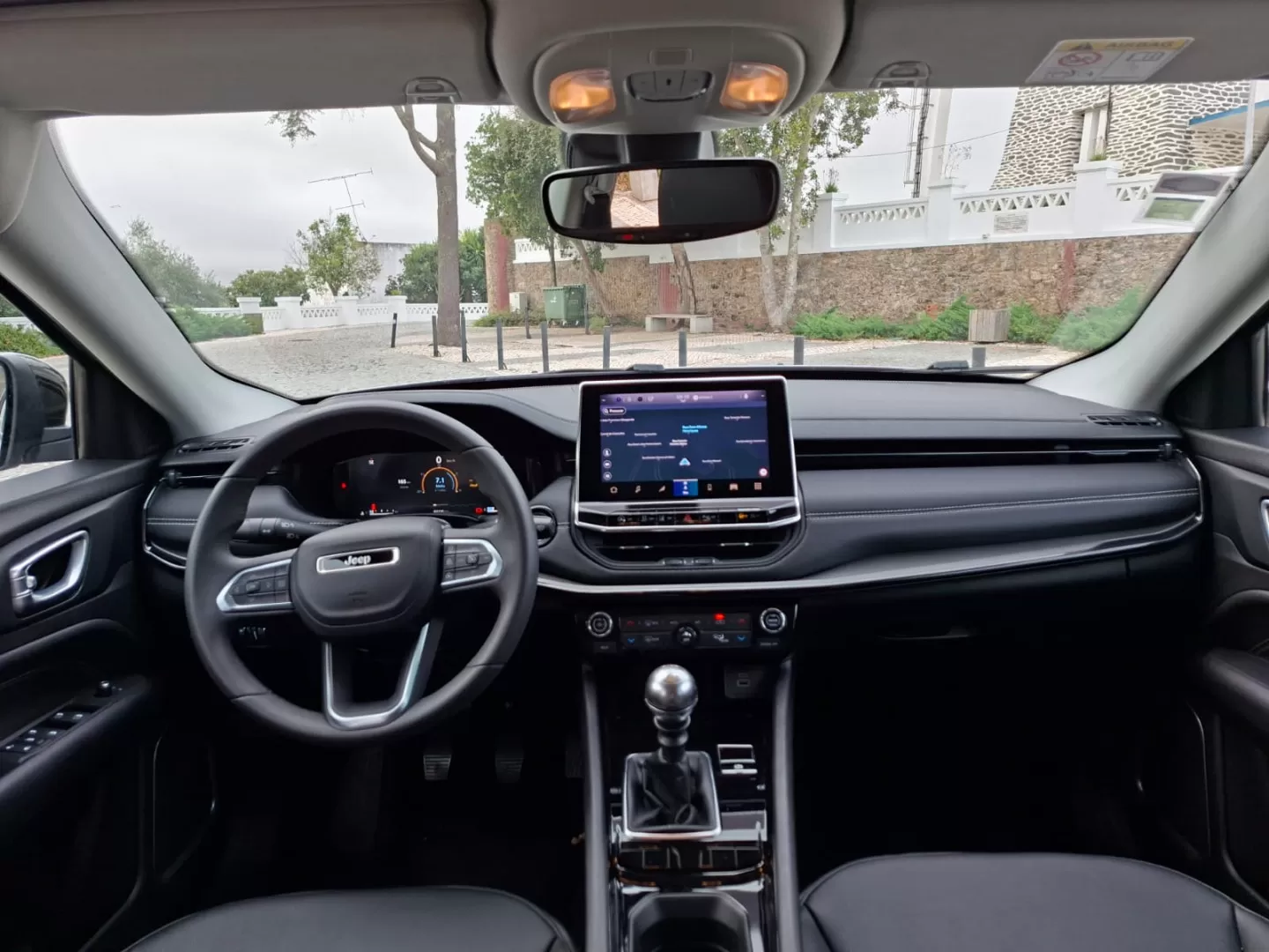 Jeep Compass 1.6 MultiJet Night Eagle - foto 6
