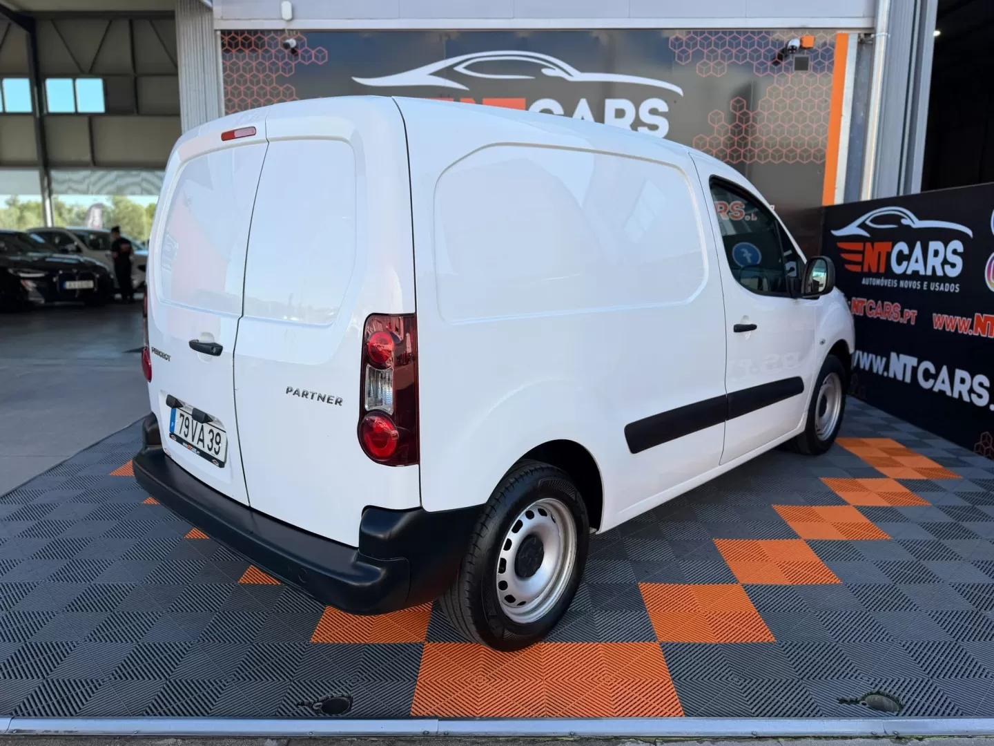 Peugeot   PARTNER 1.6 BlueHDi L1 PREMIUM - foto 2