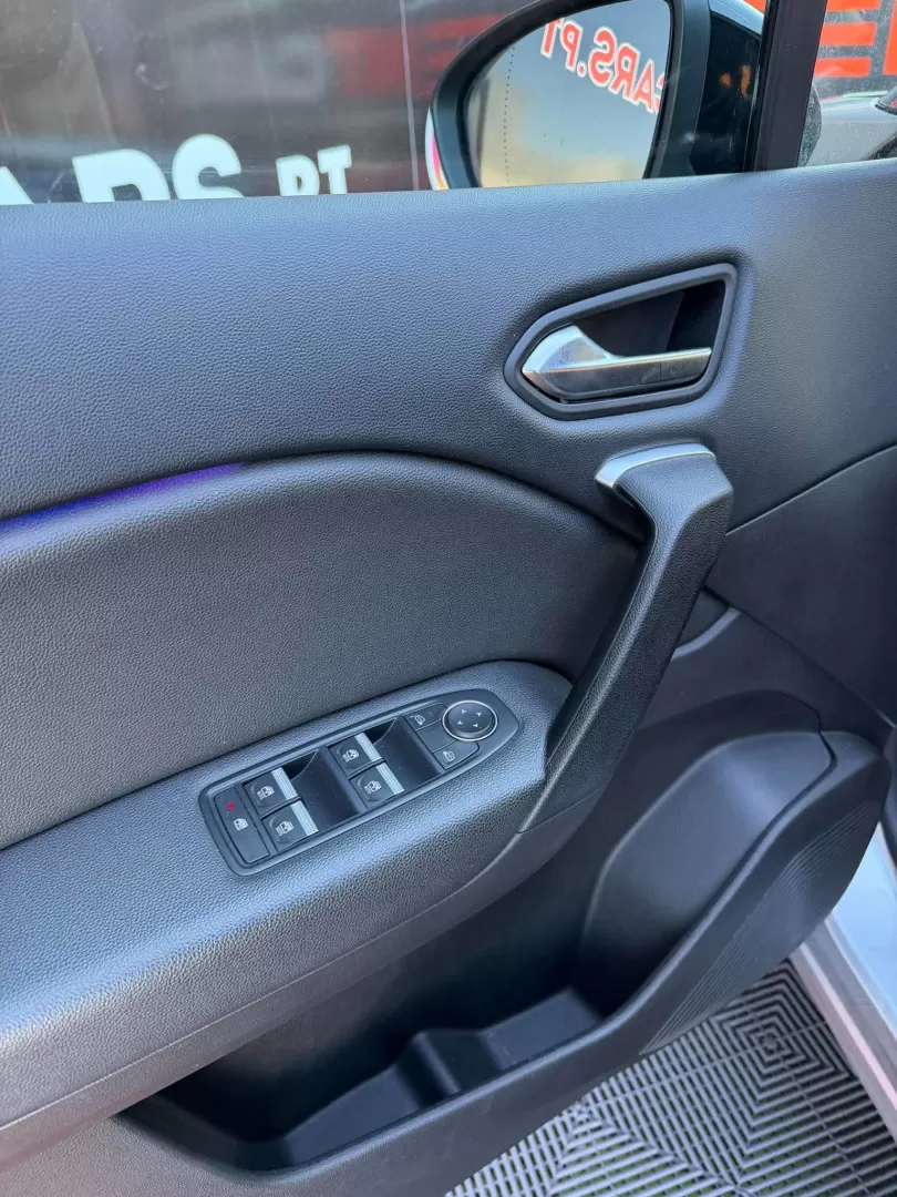 Renault Captur 1.0 TCe Techno - foto 4
