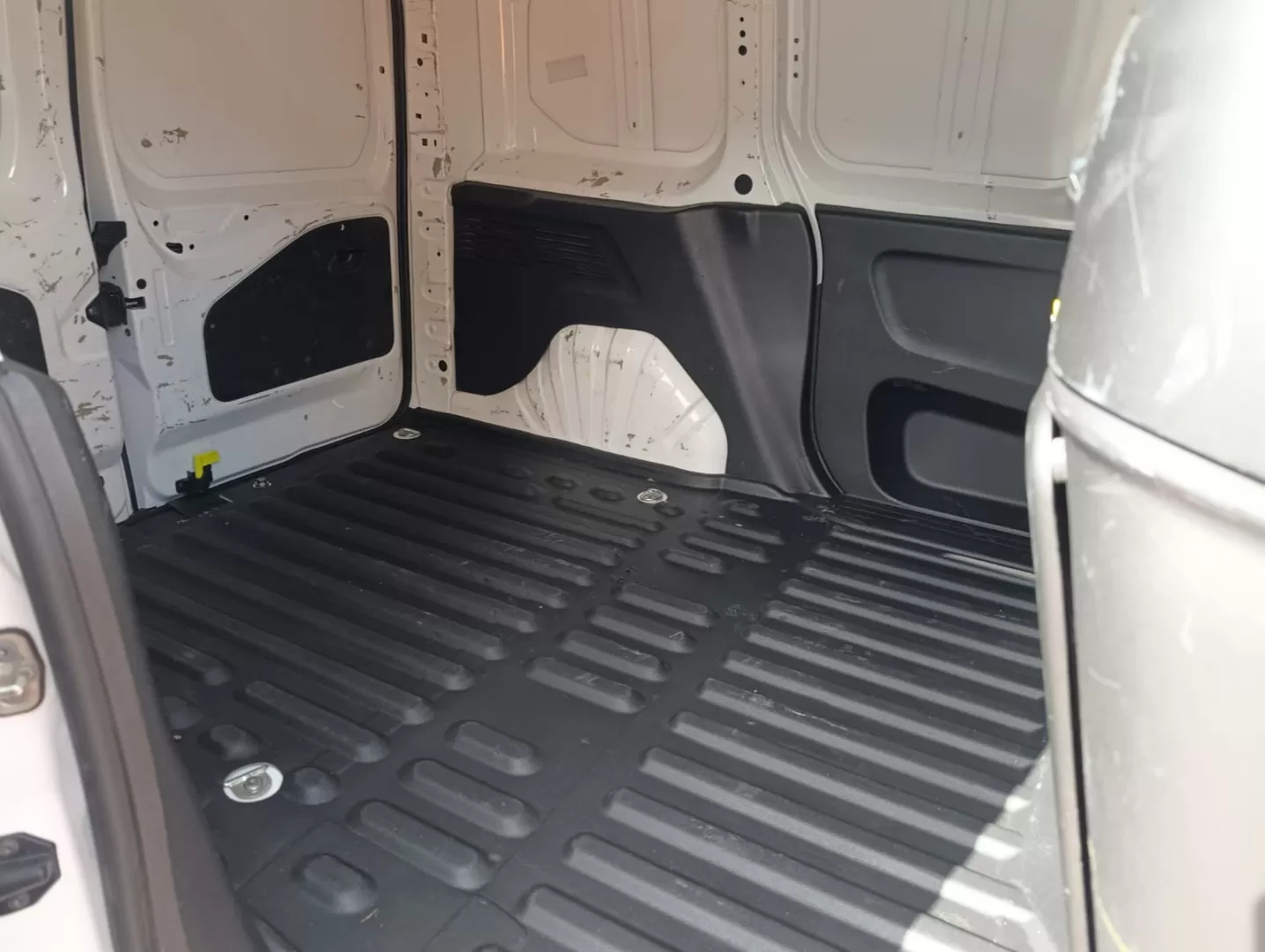 Citroën  BERLINGO 1.5 BHDi - foto 8