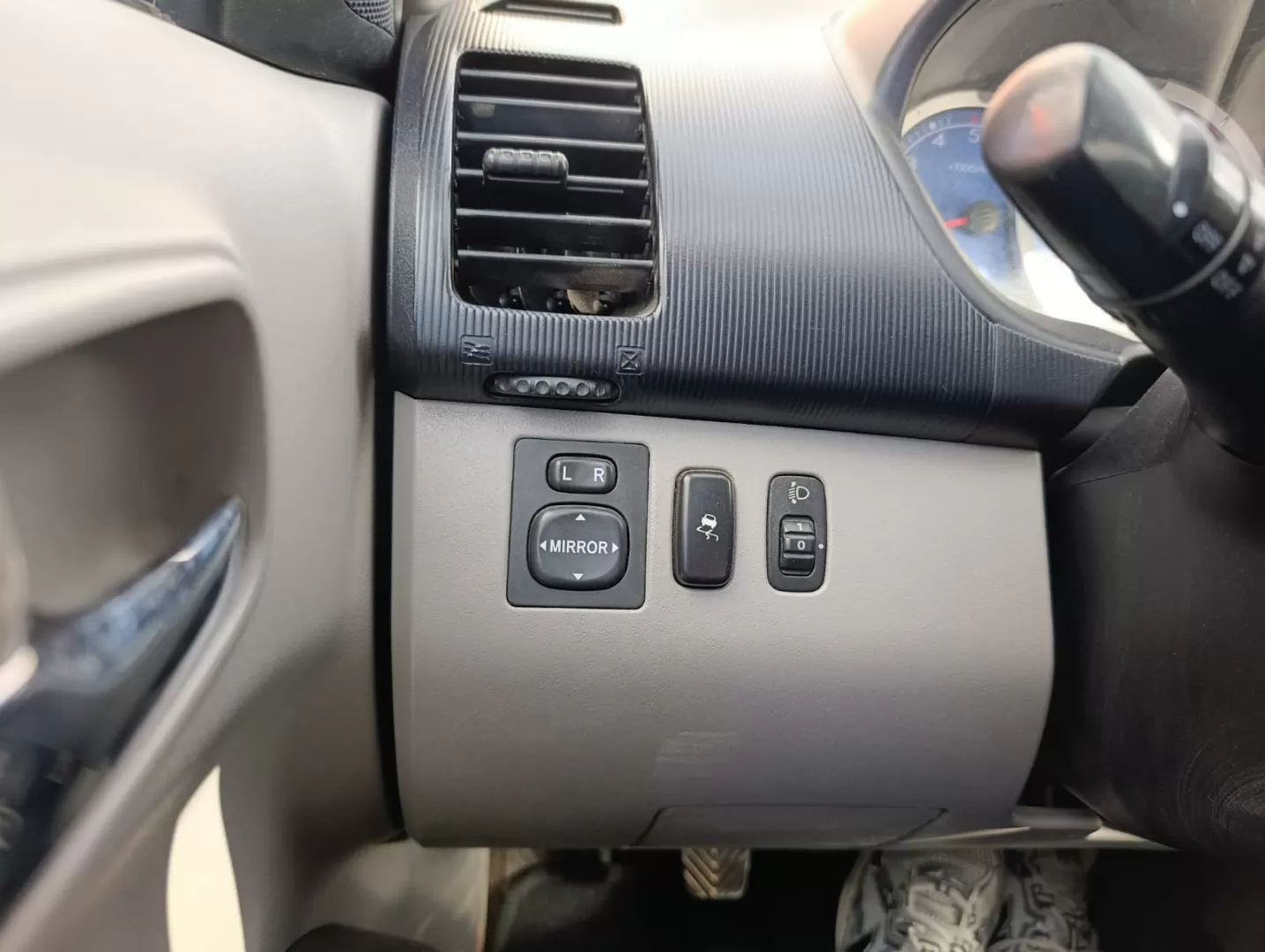 Mitsubishi L200 2.5 TD Strakar Sport HT - foto 5