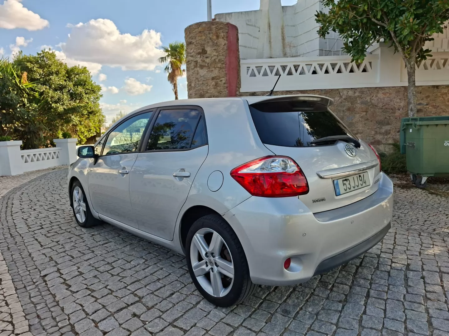 Toyota Auris 1.4 D-4D - foto 4
