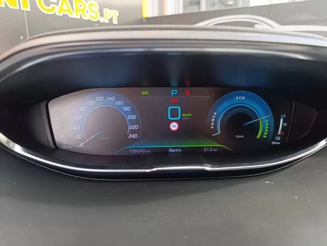 Peugeot 3008 1.6 Hybrid4 GT e-EAT8 - foto 3