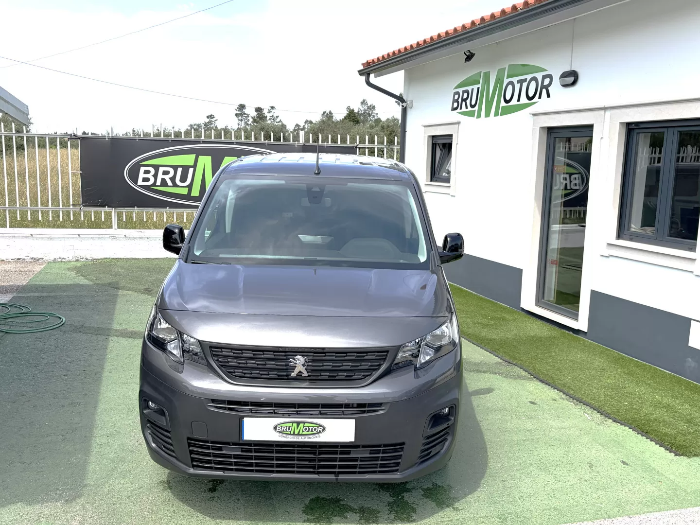 Peugeot  1.5 BlueHDI ASPHALT LONGA - foto 2