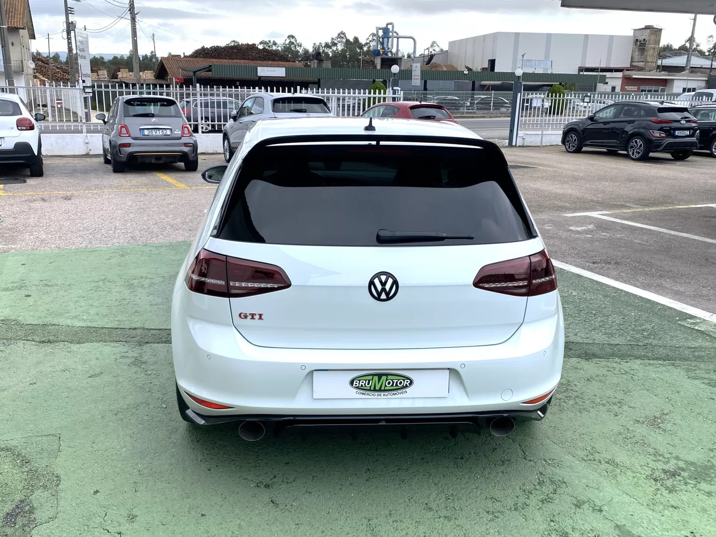 VW Golf 2.0 TSI GTI Clubsport DSG - foto 4