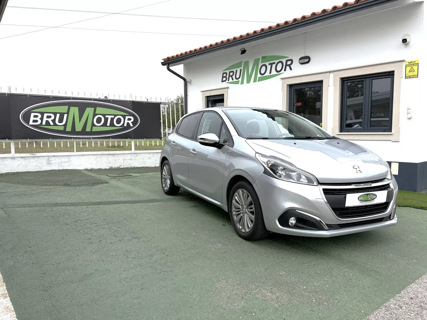 Peugeot 208 1.2 STYLE