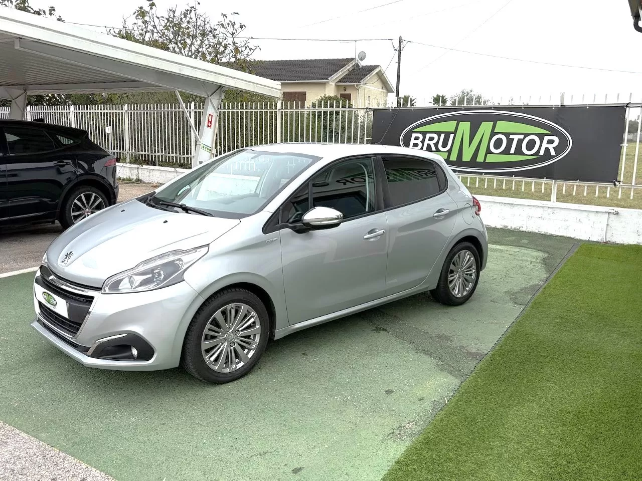 Peugeot 208 1.2 STYLE - foto 3