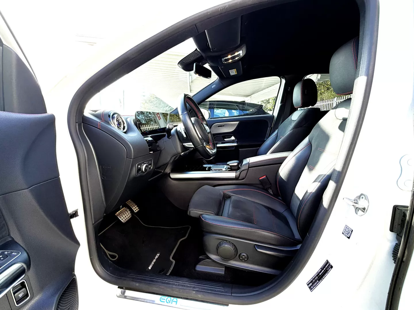 Mercedes-Benz EQA 250 AMG Line - foto 7
