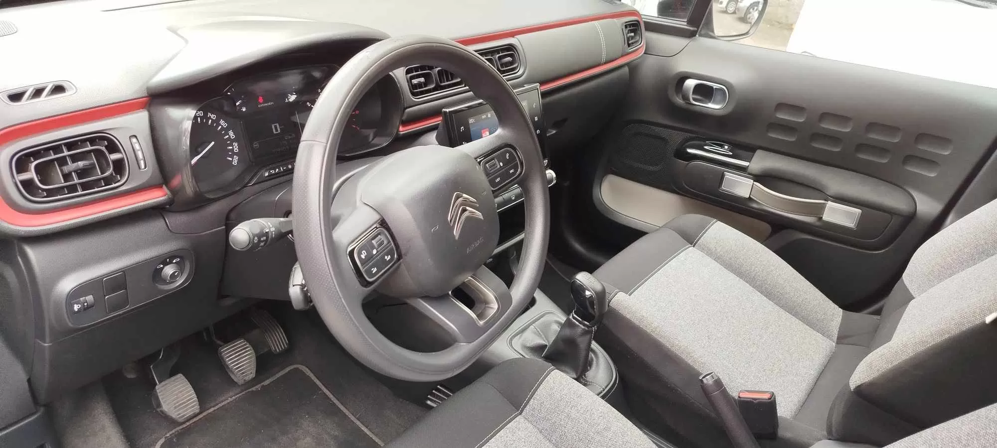 Citroën C3 1.2 PureTech C-Series - foto 8