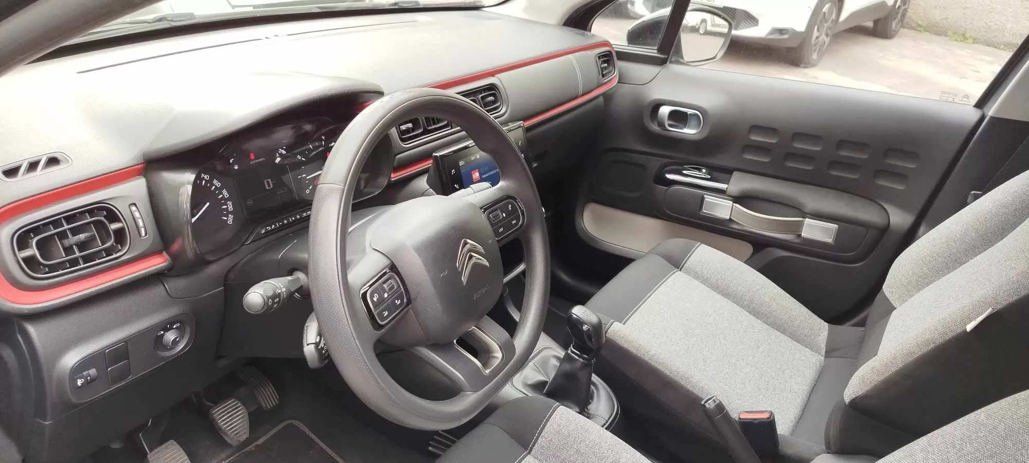 Citroën C3 1.2 PureTech C-Series - foto 7