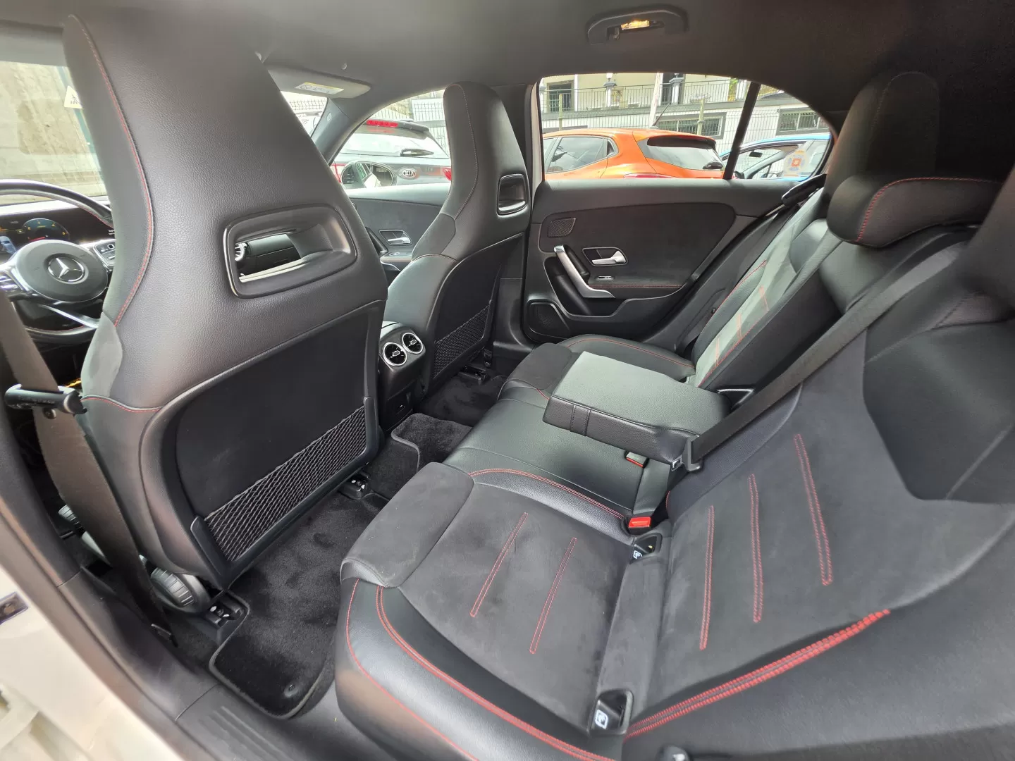 Mercedes-Benz A 180 d AMG Line Aut. - foto 7