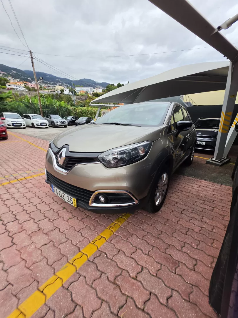Renault Captur 0.9 TCE Sport