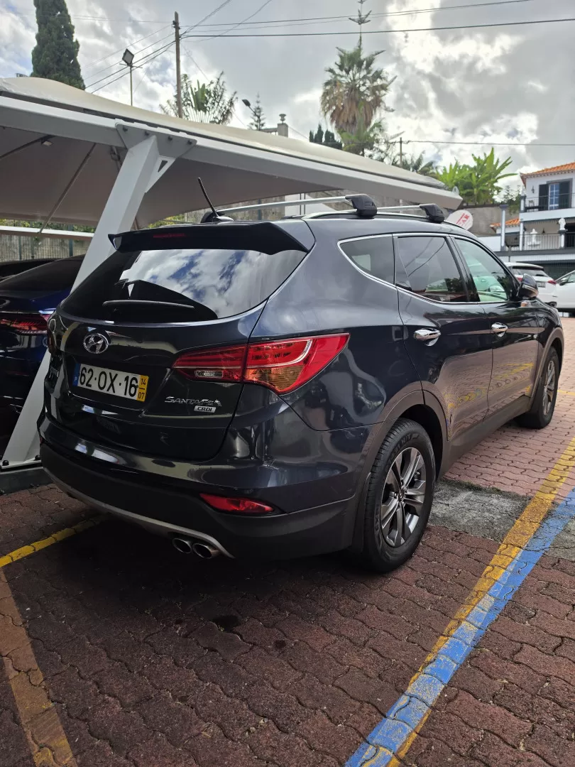 Hyundai Santa Fe 2.2 CRDi Style 7L Aut. - foto 2