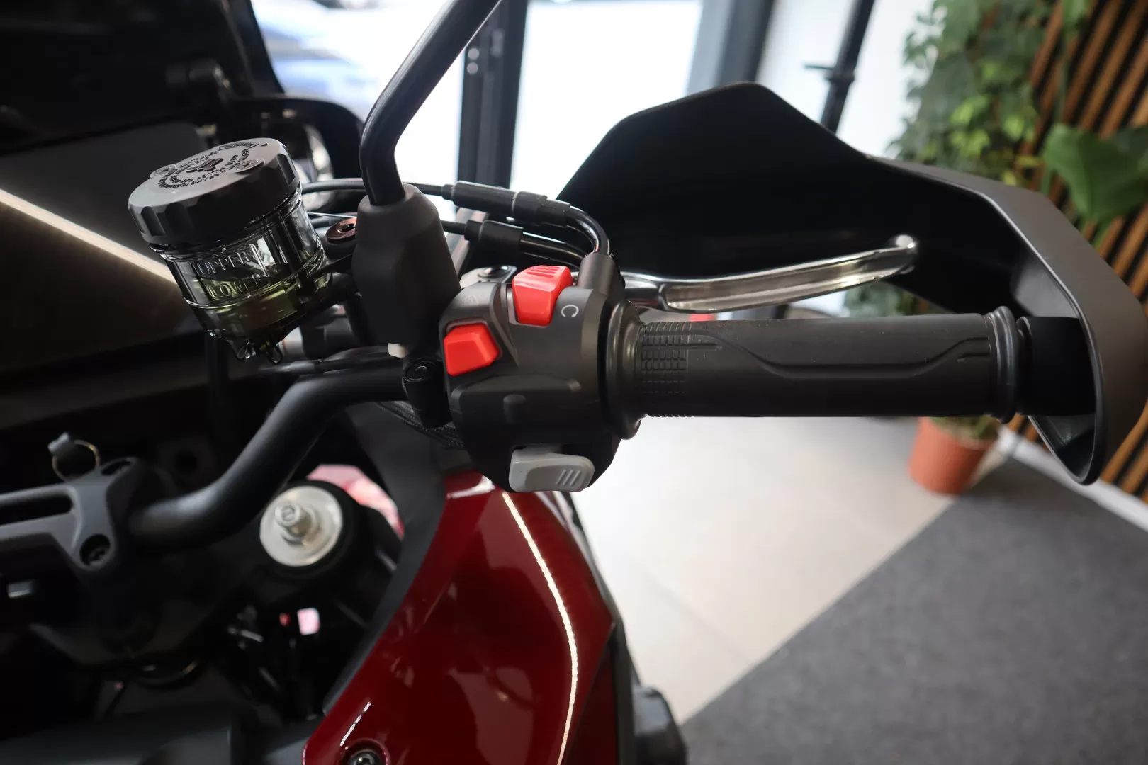 SWM Six6 500 VERSANTE 550 - foto 8