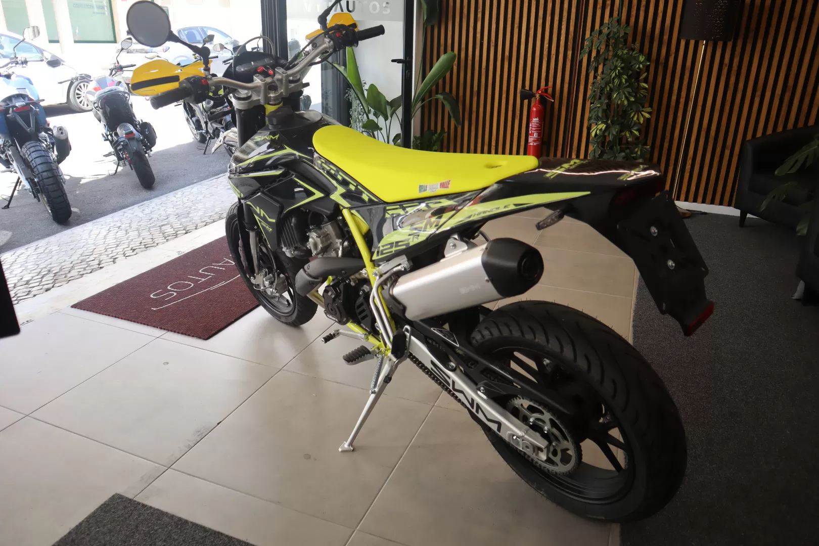 SWM ATX 125 SUPERMOTA 125 - foto 8