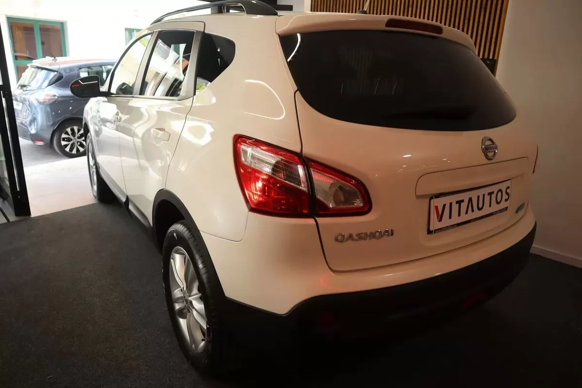 Nissan Qashqai 1.6 dCi Tekna Premium 17 360 S&S - foto 2