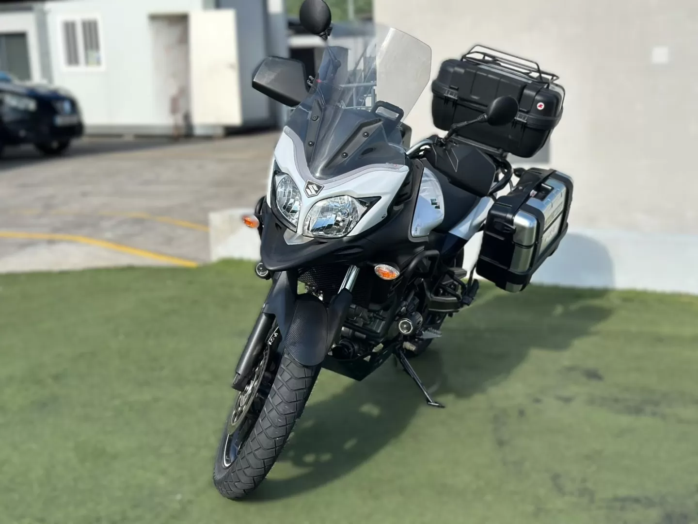 Suzuki v-strom DL650A